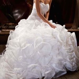 Elegant Ballgown Wedding Dress / Galina signature